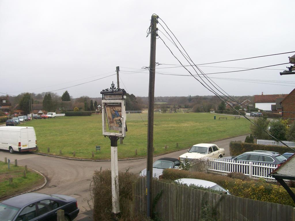 ホテル The Potters Arms アマーシャム エクステリア 写真